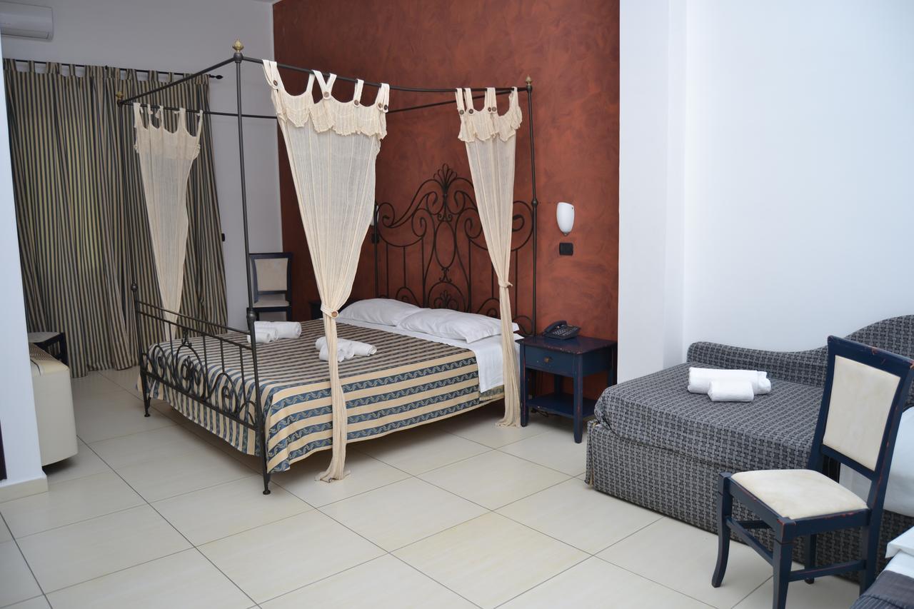 Zaiera Resort Siracusa Solarino ภายนอก รูปภาพ