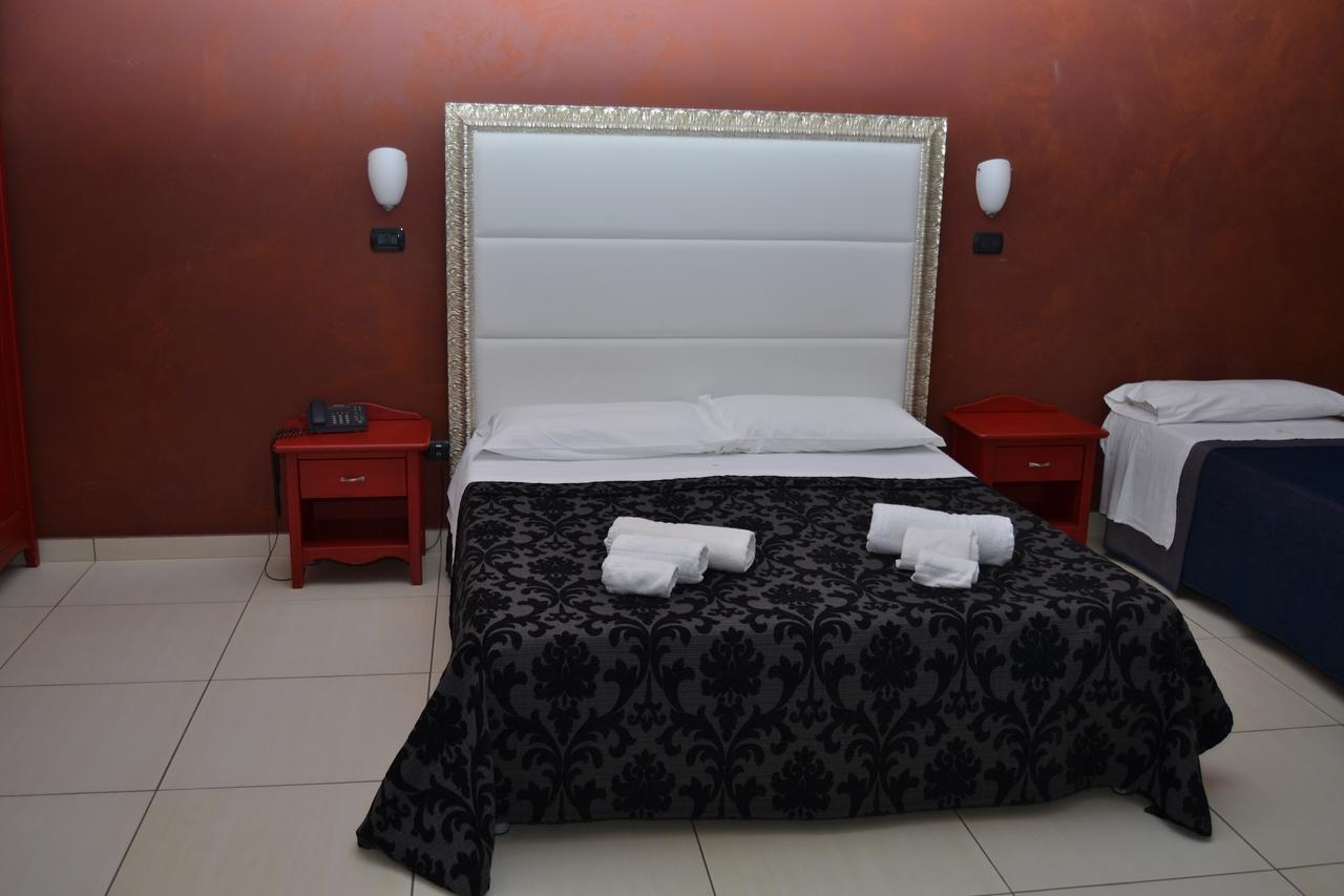 Zaiera Resort Siracusa Solarino ภายนอก รูปภาพ